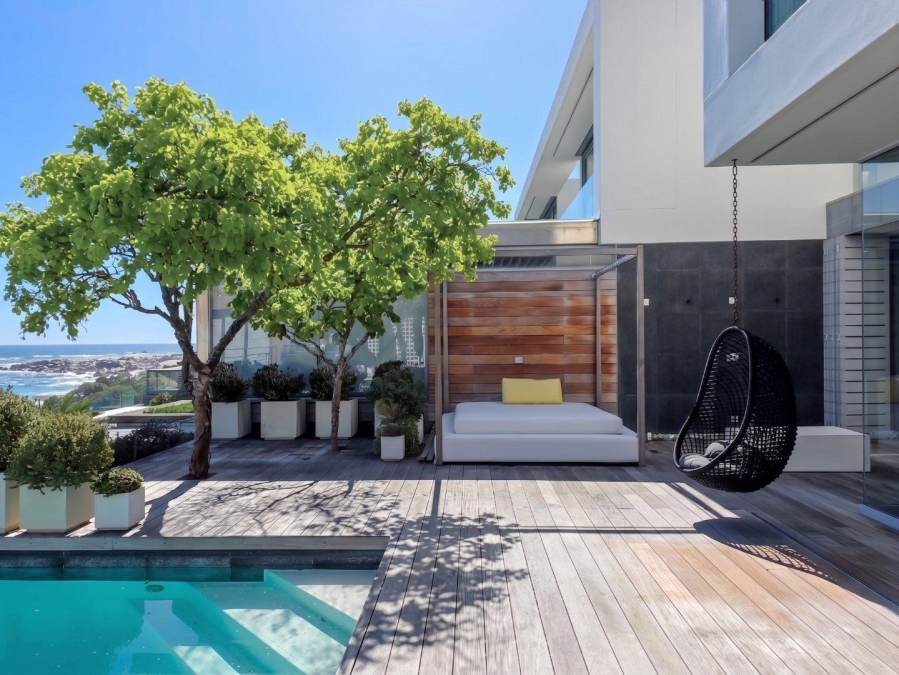 To Let 3 Bedroom Property for Rent in Camps Bay Western Cape